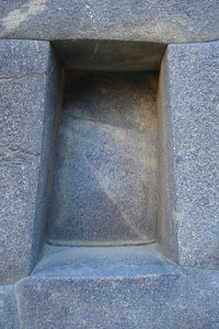 niches like these were made for mummies placed in the fetal position