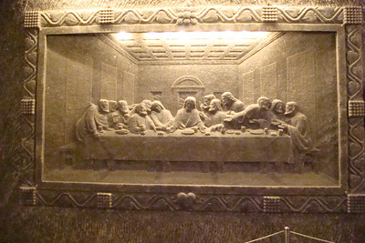 this salt carving is only a few inches deep