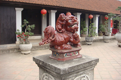 the Vietnmese unicorn is very different from the Western one, it's a lion-headed dragon