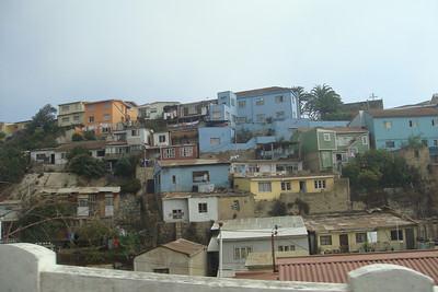 some of the colorful houses of Valparaiso