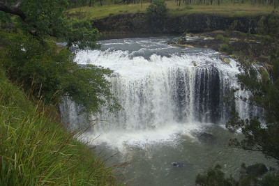 on the way to Carins we stopped at the "widest waterfall in Queensland"