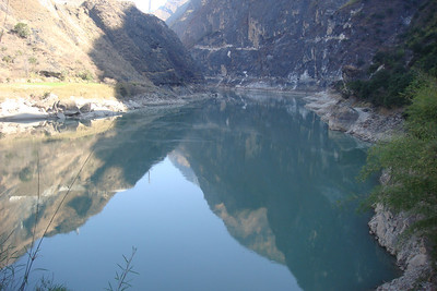 walking through the gorge