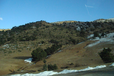 heading higher into the Middle Atlas range