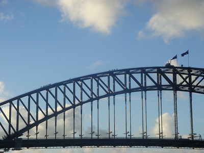 you can see two groups climbing the bridge