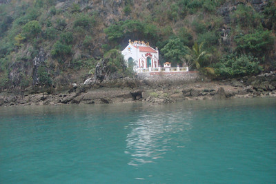 a small temple nearby