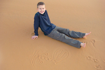 Nate's palm tree and oasis sand art