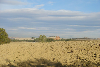 some views of the Tuscan countryside from our walk