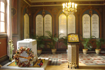 the memorial to Tsar Nicholas II and family, killed when Soviets came to power