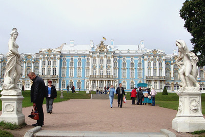 a view of Catherine's Palace from the gardens