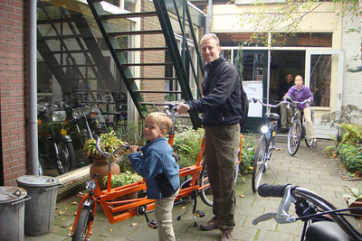 getting ready for our bike to Volendam