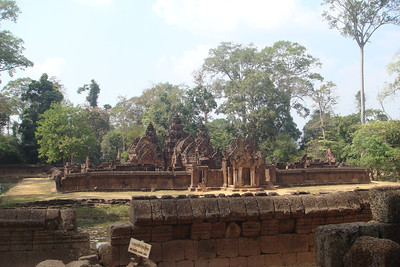 the pink limestone of Banteay Srei