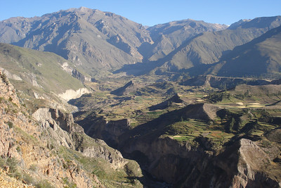 the valley transitioning to a canyon