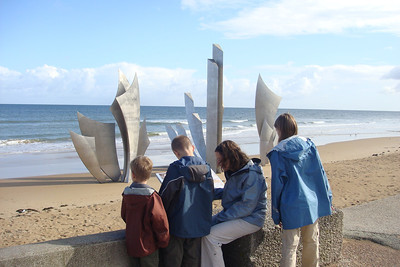 a war memorial on Omaha Beach