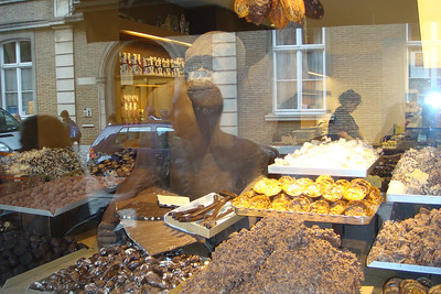look closely and you'll see the life-sized chocolate gorilla