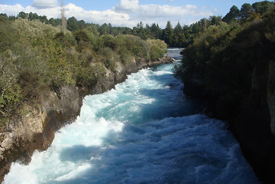 we took a short detour to Huka Falls