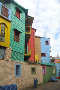 the colorful houses of Caminito