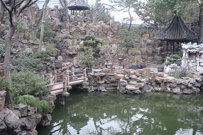 the peace of the Yu Garden was a big change from the Jade Buddha Temple
