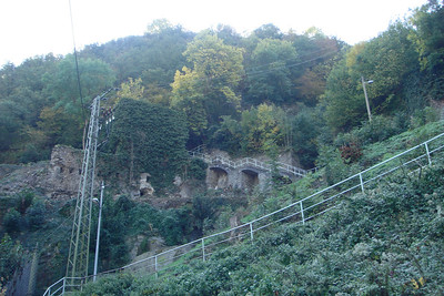 it's a beautiful hike up to Rheinfels castle from the Rhine